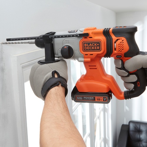 Black and Decker - 18 V akumultorov kombinovan kladivo 2x akumultor 25 Ah 16 J v kufru - BCD900E2K
