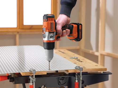 Black and Decker - Vysoce vkonn pklepov vrtaka 144 V LiIon - EGBHP148K