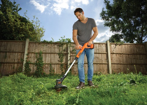 Black and Decker - BD 18V String trimmer - ST182320